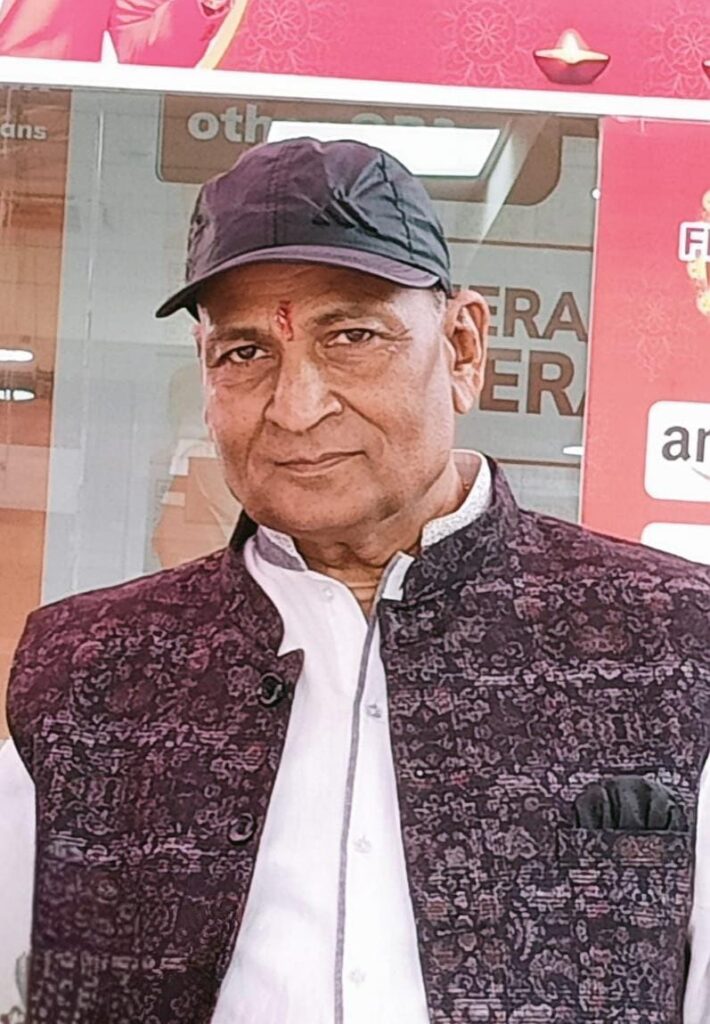 श्री महेश घीया