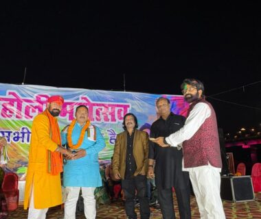 विश्व हिन्दू महासंघ (भारत) के नेतृत्व में वरुणा होली महोत्सव का सफल आयोजन