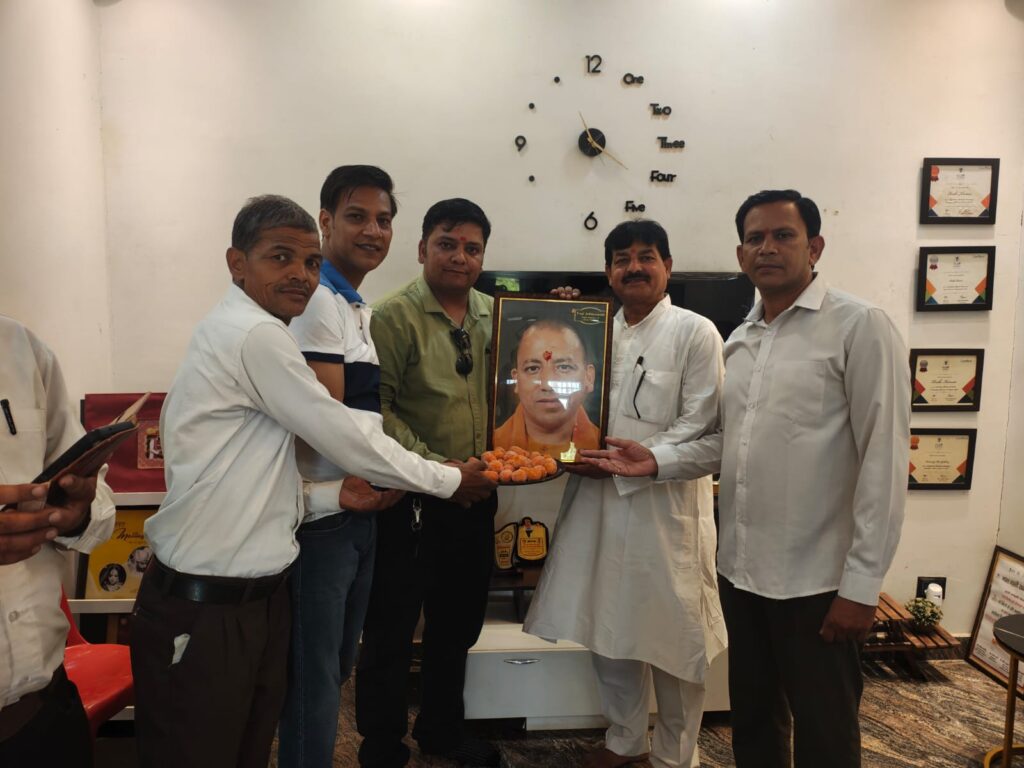 जनपद अमरोहा द्वारा योगी आदित्यनाथ जी का 54वां जन्मोत्सव हर्षोल्लास के साथ मनाया गया शौर्य दिवस कार्यक्रम 5 जून 2026
